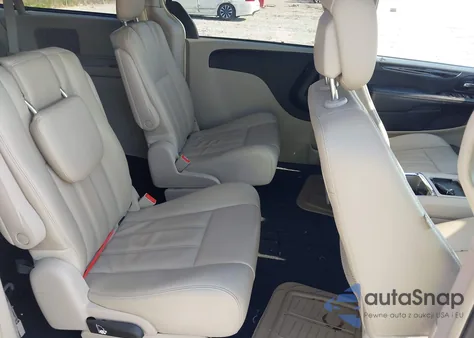 2013 Chrysler Town & Country Touring z USA, uszkodzony, nr VIN 2C4RC1BG9DR526086